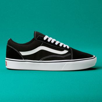 Damske Tenisky Vans Comfycush Old Skool Čierne/Biele VA80ANUEP